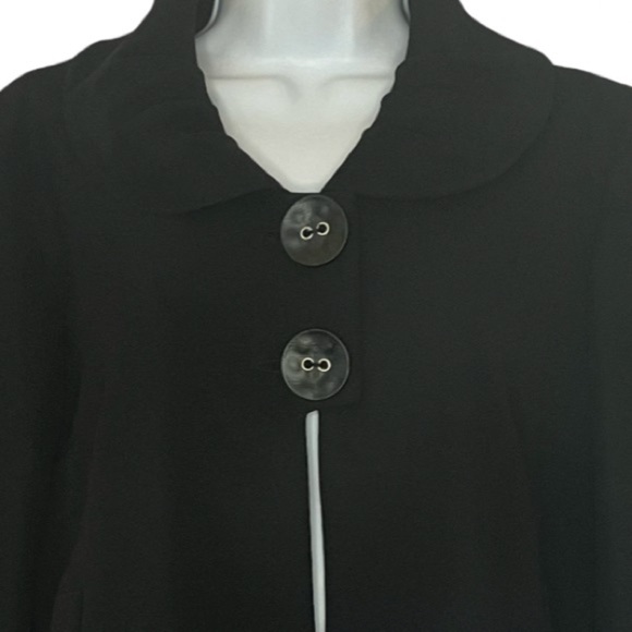 Joseph Ribkoff Black Boxy Blazer/Jacket with Statement Buttons. Size 8. - Picture 3 of 9